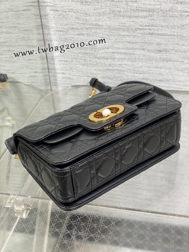 Dior专柜新款迪奥高仿原单Jolie系列珍珠链条包 djfk1304